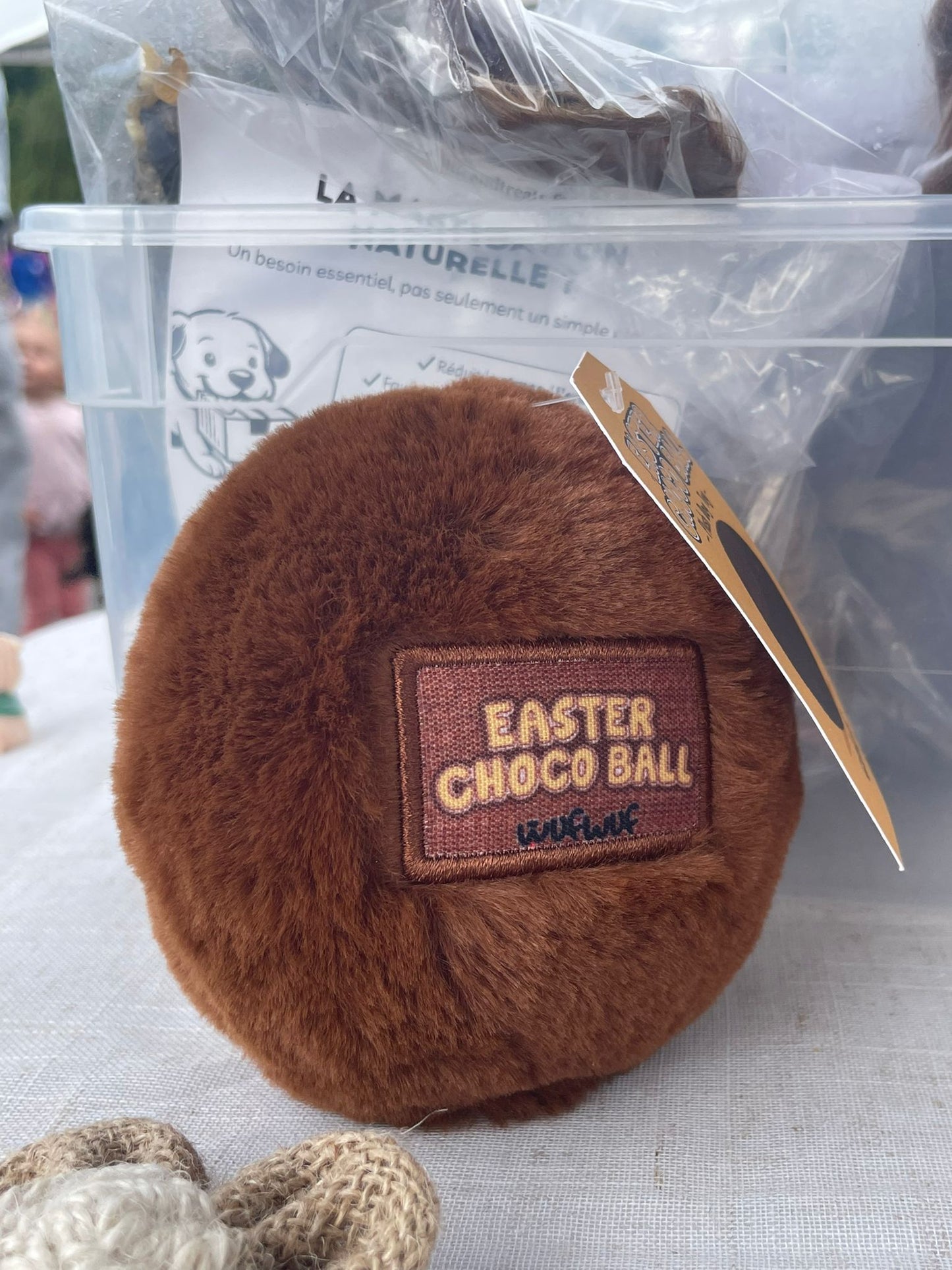 WufWuf - Jouet en peluche balle chocolat de Pâques